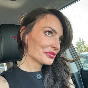 Meet your Posher, Katherine